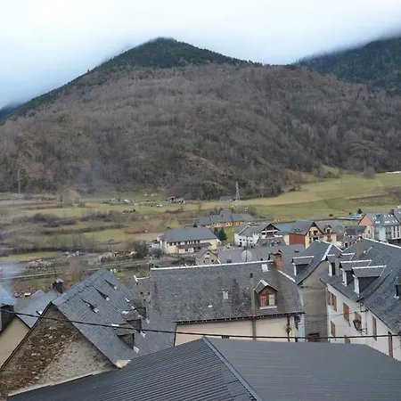 Laurit Holiday home *